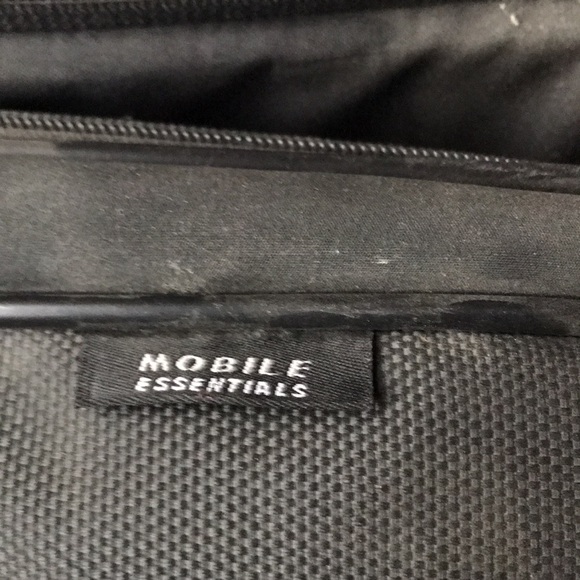 Computer case - Picture 2 of 3